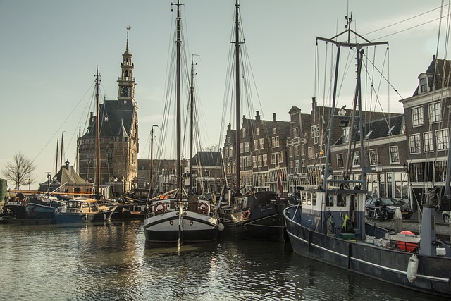 Netherland Mi Holland Mı? Netherland Mi Holland Mı?
